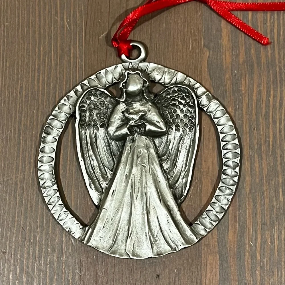 Carole Ranney Pewter Angel Christmas Ornament 2004 Sculpted Metal Round